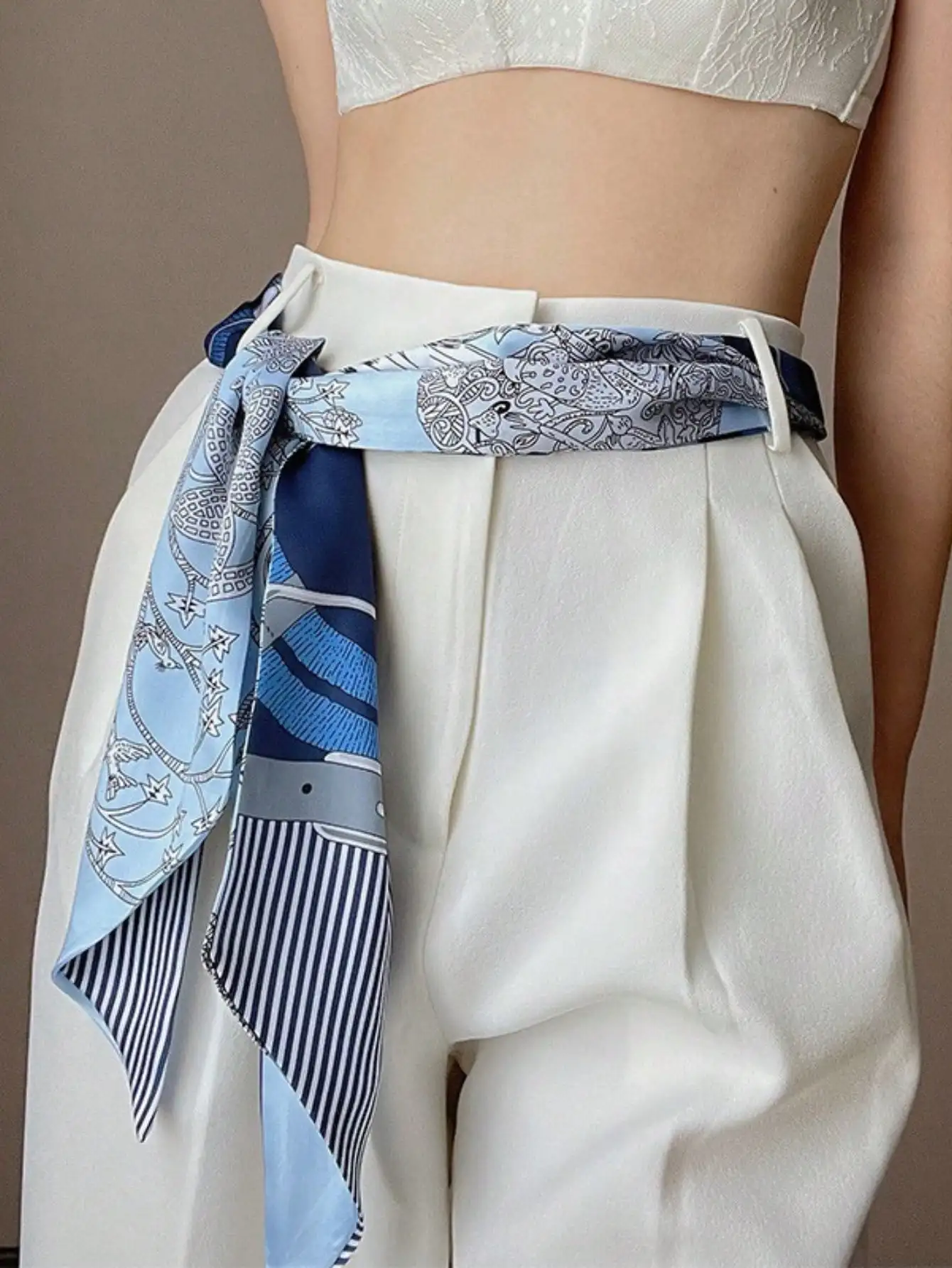 Syal Persegi Sutra Imitasi Kas - Silk Scarf Square ulasan dan harga
